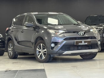 2016 (16) - 2.0 D-4D Business Edition SUV 5dr Diesel Manual Euro 6 (s/s) (143 ps)