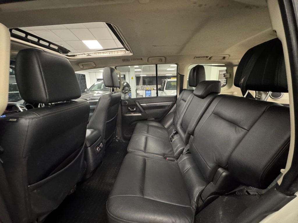 Used Mitsubishi Shogun 2015 for sale - 77879355: Photo 19