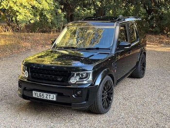 Used Land Rover Discovery 2016 for sale - 79870928: Photo