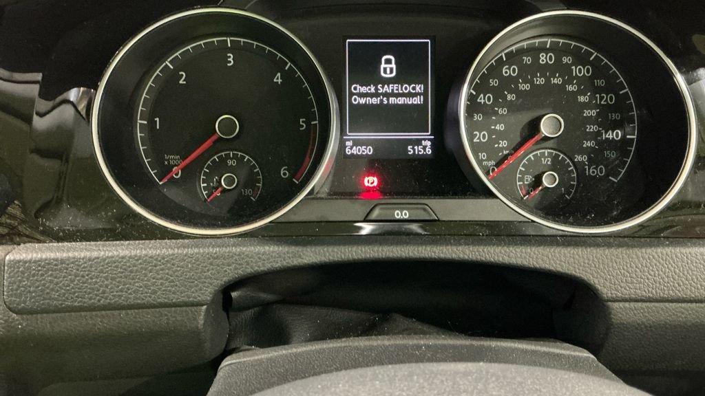 Used Volkswagen Golf 2014 for sale - 76962778: Photo 11