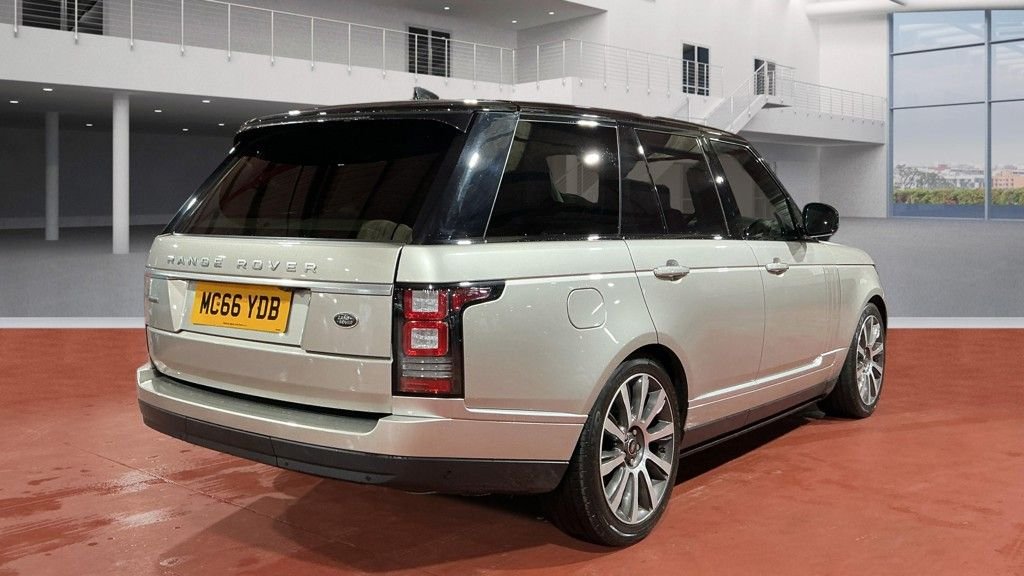 Used Land Rover Range Rover 2017 for sale - 77572022: Photo 9