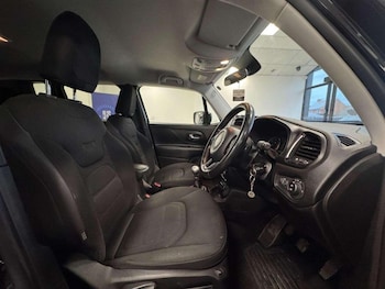 Used Jeep Renegade 2017 for sale - 78955131: Photo