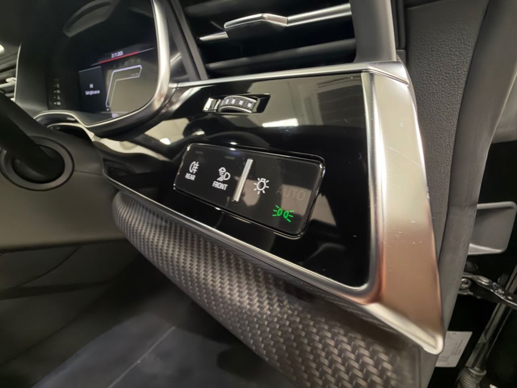 Used Audi RS Q8 2023 for sale - 76660637: Photo 21