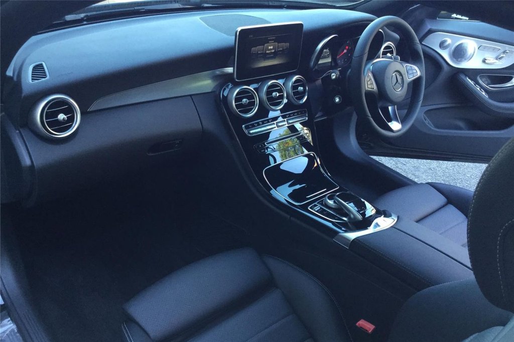 Used Mercedes-Benz C Class 2018 for sale - 77967648: Photo 7