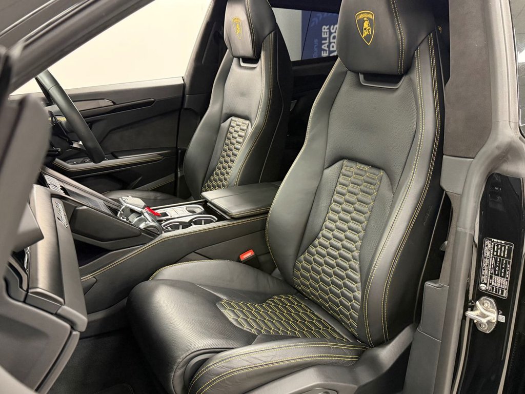 Used Lamborghini Urus 2021 for sale - 77891049: Photo 18