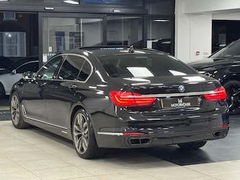 Used BMW 7 Series 2018 for sale - 77121903: Photo