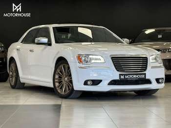 Used Chrysler 300C 2013 for sale - 79209948: Photo