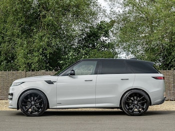 Used Land Rover Range Rover Sport 2023 for sale - 77050826: Photo