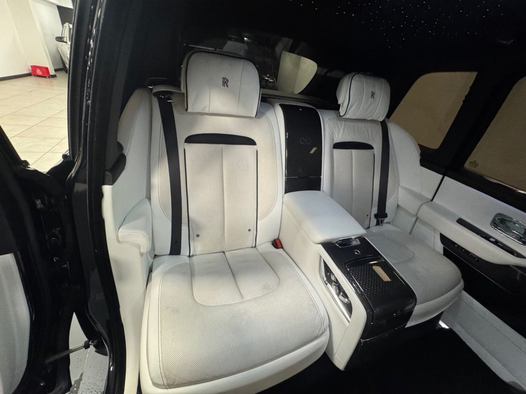 Used Rolls-Royce Cullinan 2022 for sale - 76841244: Photo 31