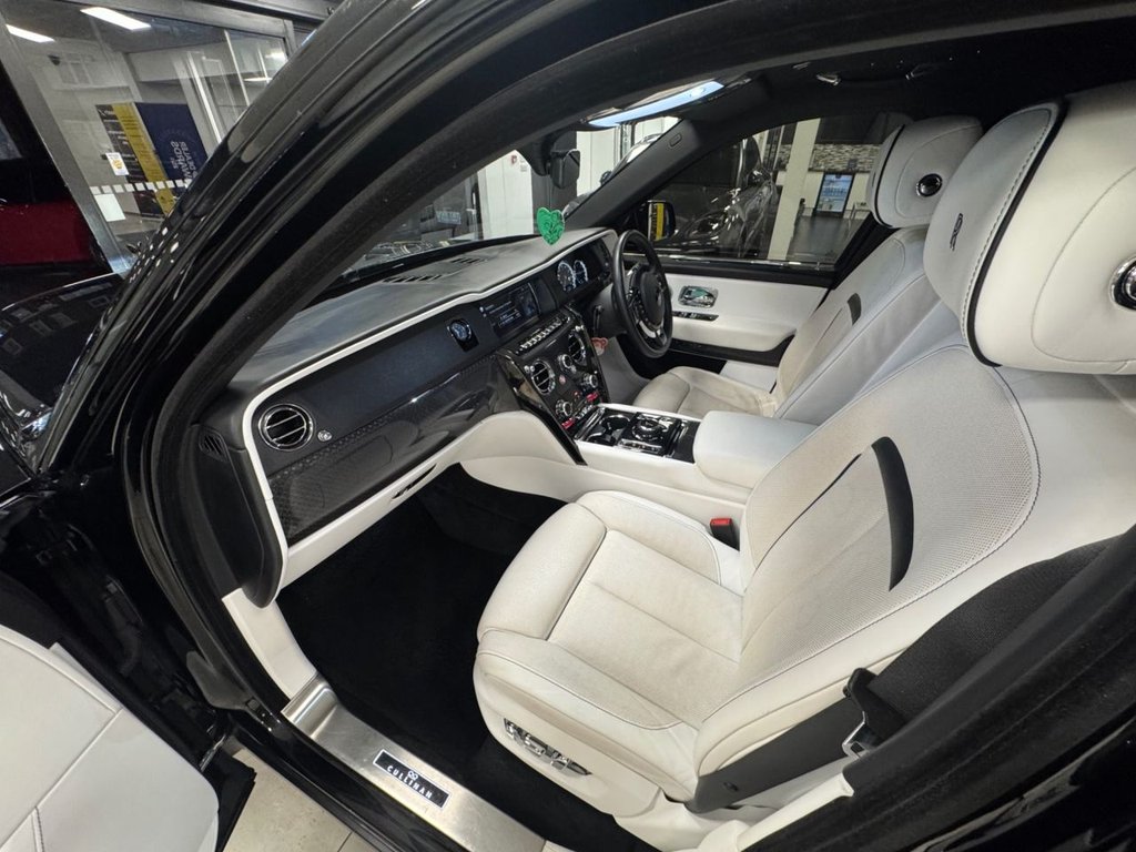 Used Rolls-Royce Cullinan 2022 for sale - 76841244: Photo 34