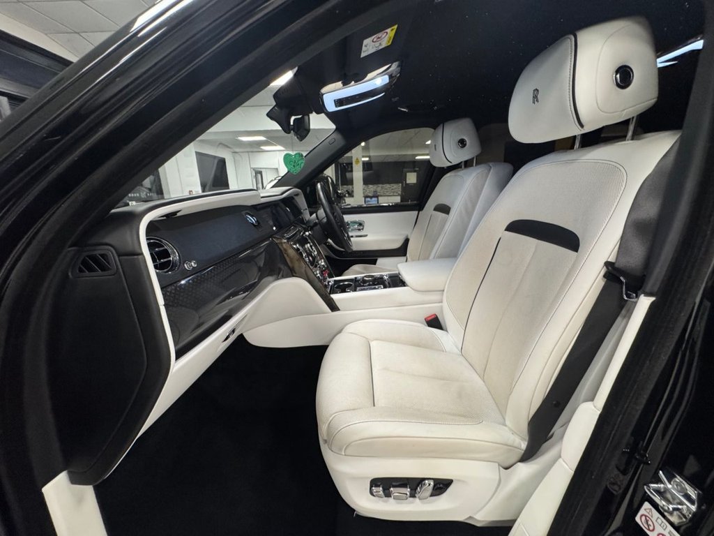 Used Rolls-Royce Cullinan 2022 for sale - 76841244: Photo 35