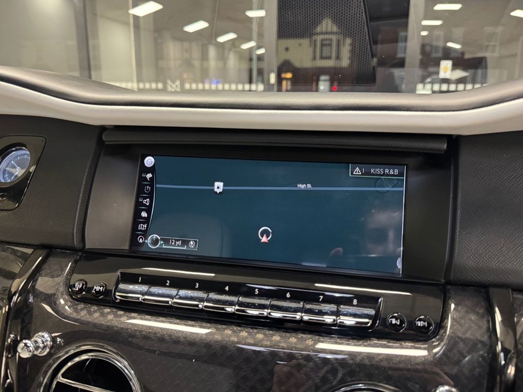 Used Rolls-Royce Cullinan 2022 for sale - 76841244: Photo 41