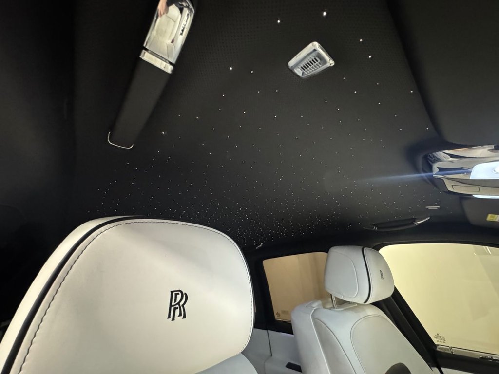 Used Rolls-Royce Cullinan 2022 for sale - 76841244: Photo 46