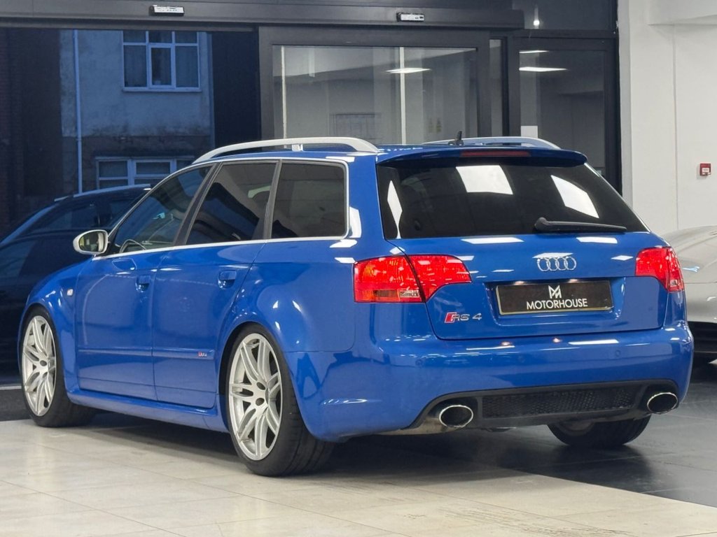 Used Audi RS4 Avant 2006 for sale - 77795028: Photo 2