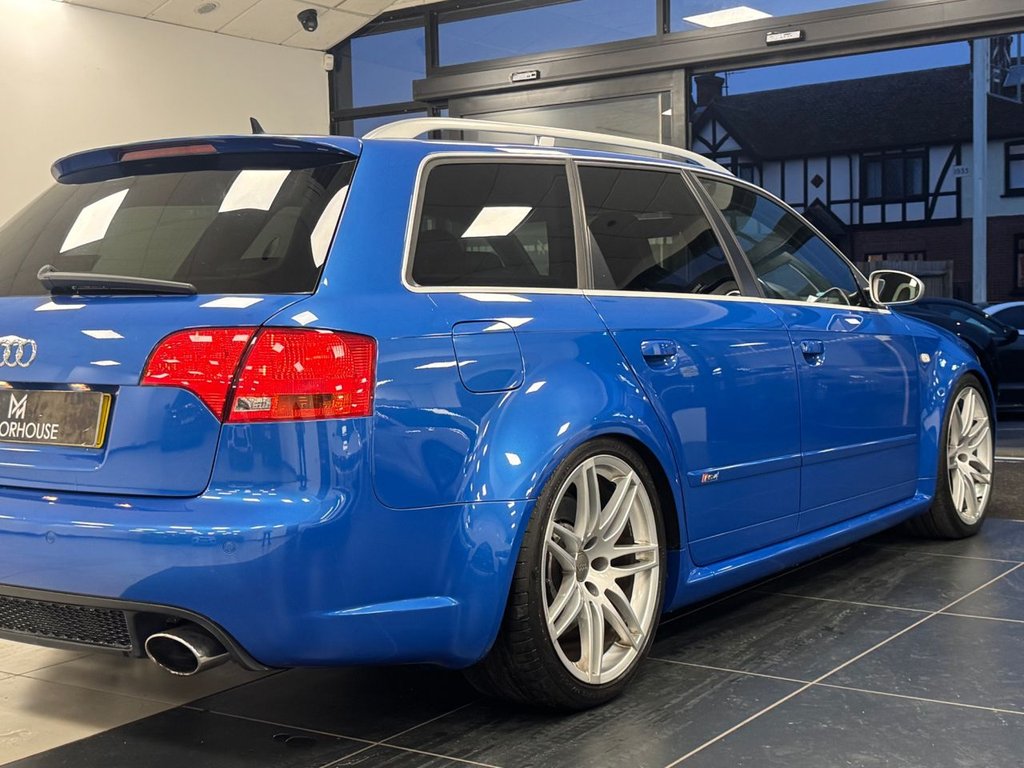 Used Audi RS4 Avant 2006 for sale - 77795028: Photo 21