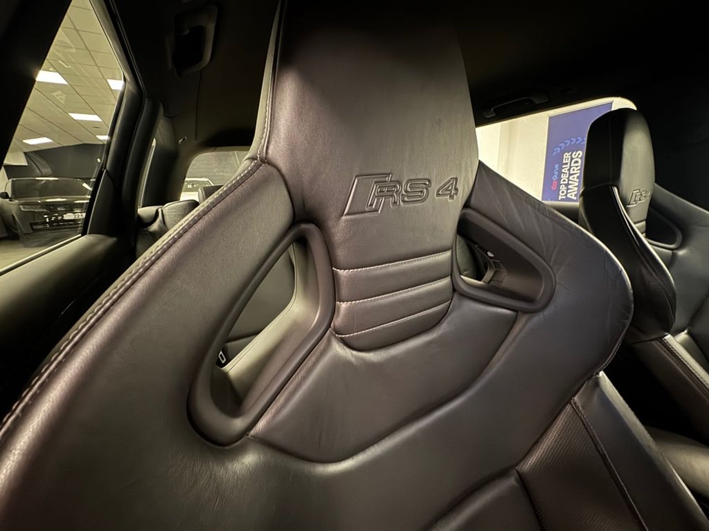 Used Audi RS4 Avant 2006 for sale - 77795028: Photo 24