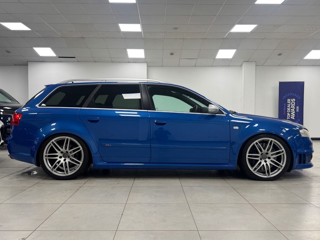 Used Audi RS4 Avant 2006 for sale - 77795028: Photo 3