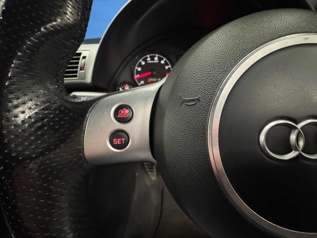 Used Audi RS4 Avant 2006 for sale - 77795028: Photo 33