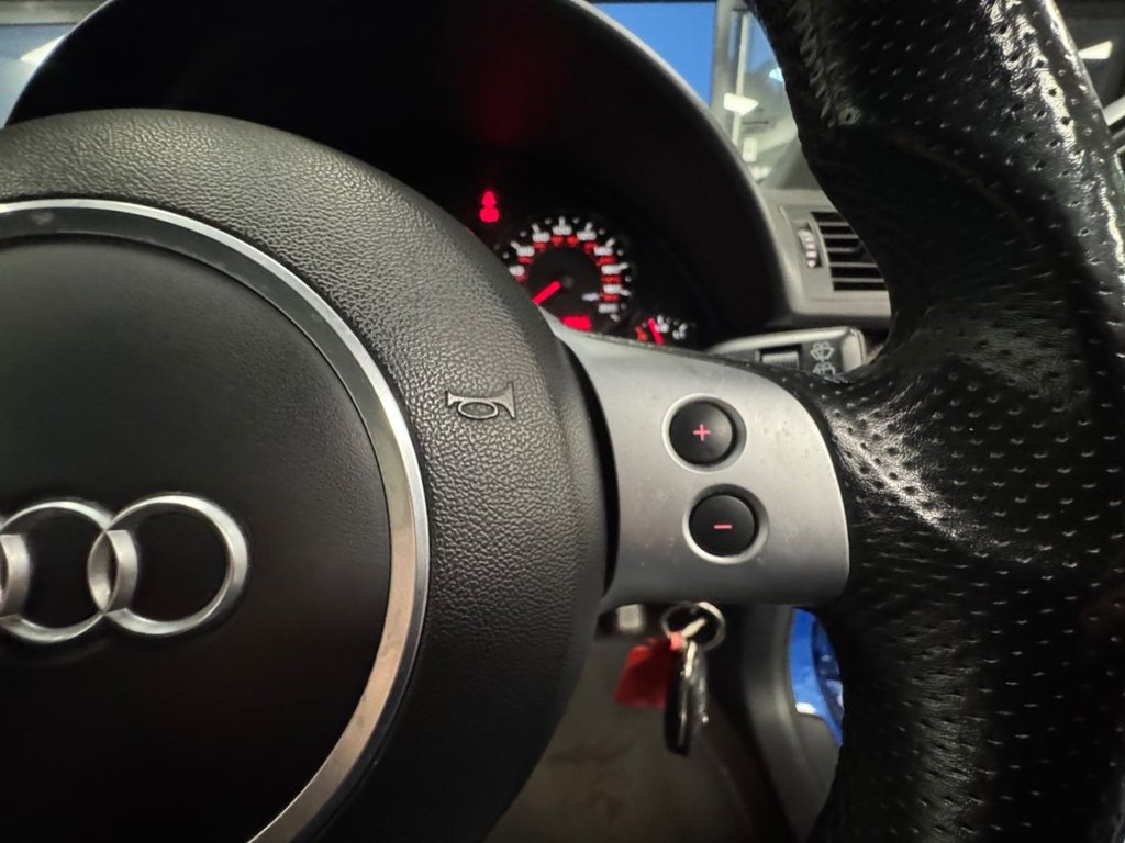 Used Audi RS4 Avant 2006 for sale - 77795028: Photo 34