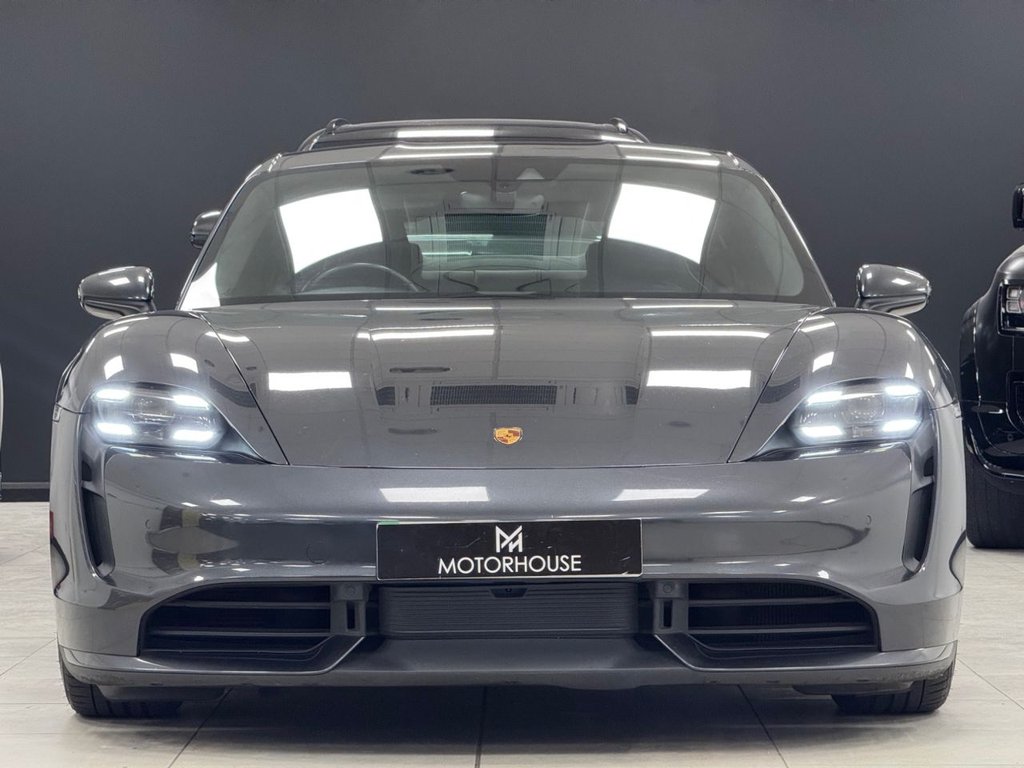 Used Porsche Taycan 2021 for sale - 76934631: Photo 10