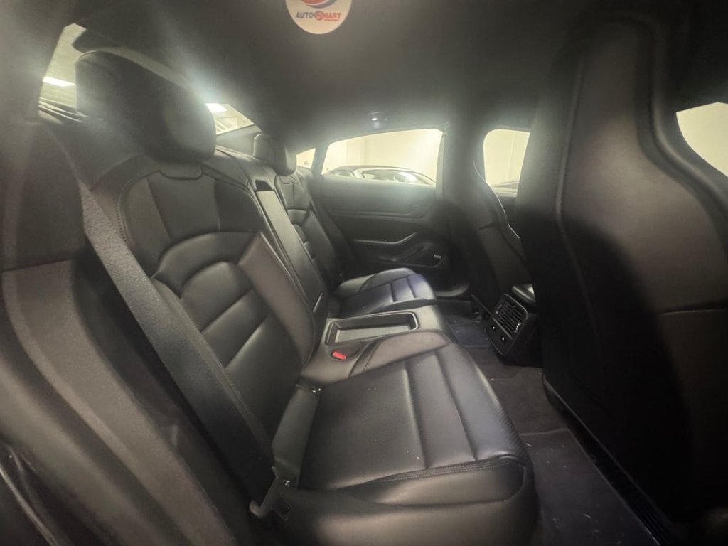 Used Porsche Taycan 2021 for sale - 76934631: Photo 7