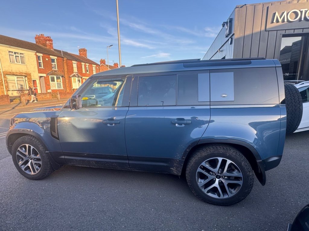 Used Land Rover Defender 2020 for sale - 77720130: Photo 3