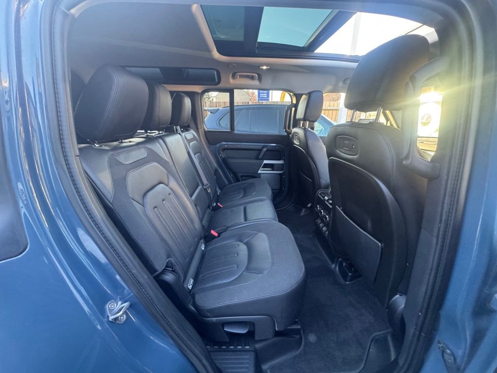 Used Land Rover Defender 2020 for sale - 77720130: Photo 7