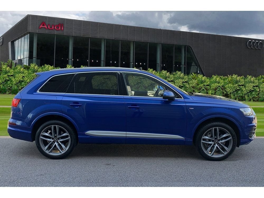 Used Audi Q7 2017 for sale - 77786019: Photo 3