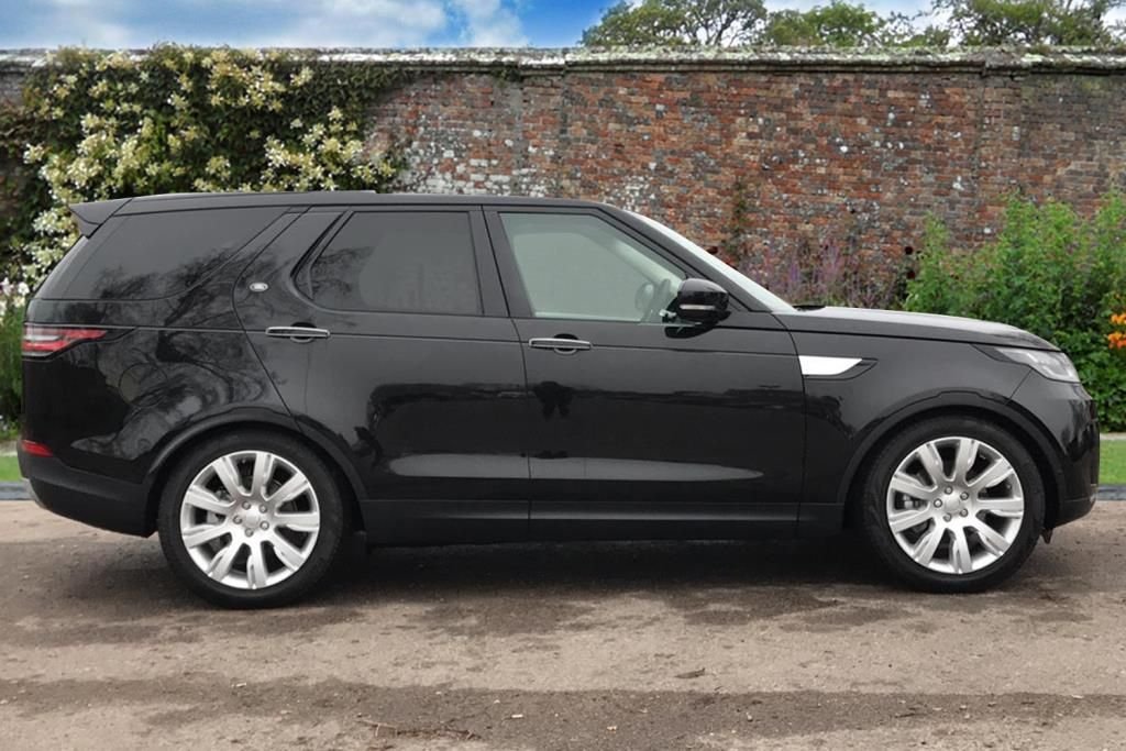 Used Land Rover Discovery 2018 for sale - 76934553: Photo 4