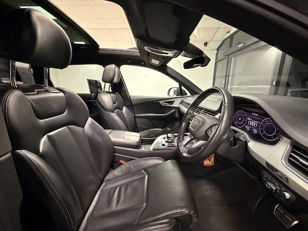 Used Audi Q7 2016 for sale - 76309442: Photo 16