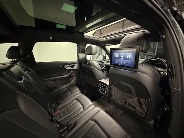 Used Audi Q7 2016 for sale - 76309442: Photo 19