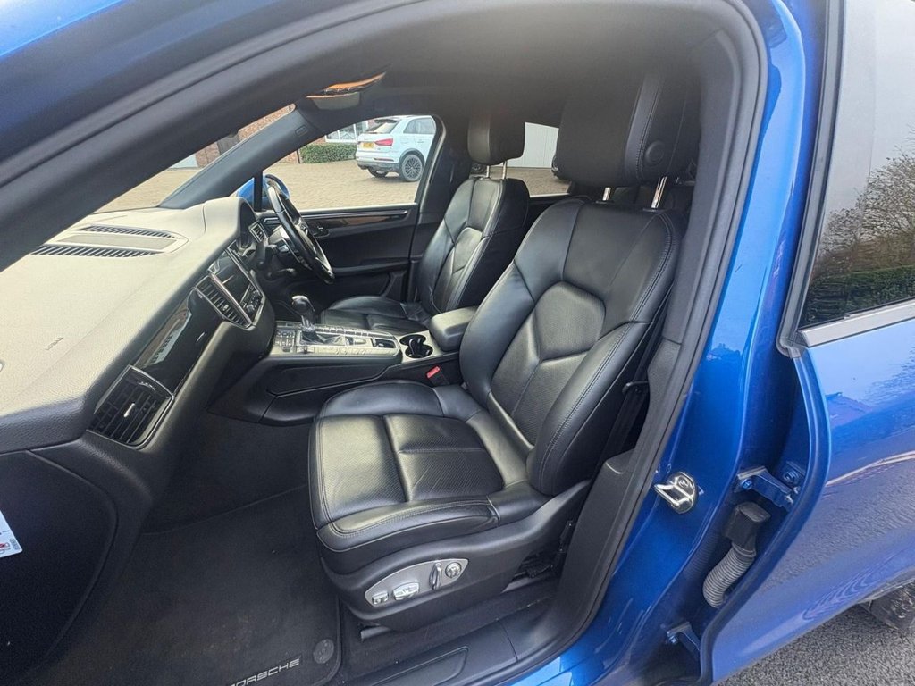 Used Porsche Macan 2016 for sale - 76985969: Photo 13