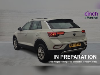 Used Volkswagen T-Roc 2022 for sale - 76921765: Photo