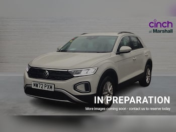 Used Volkswagen T-Roc 2022 for sale - 76921765: Photo