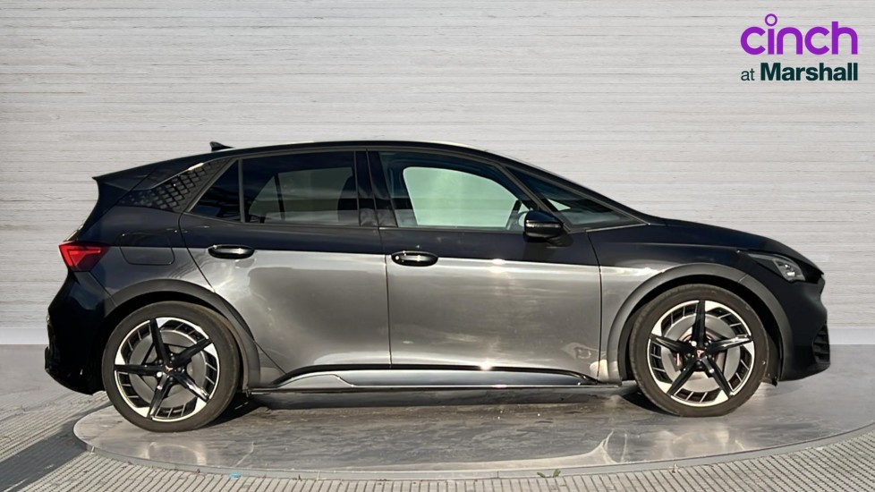 Used Cupra Born 2023 for sale - 76948479: Photo 2