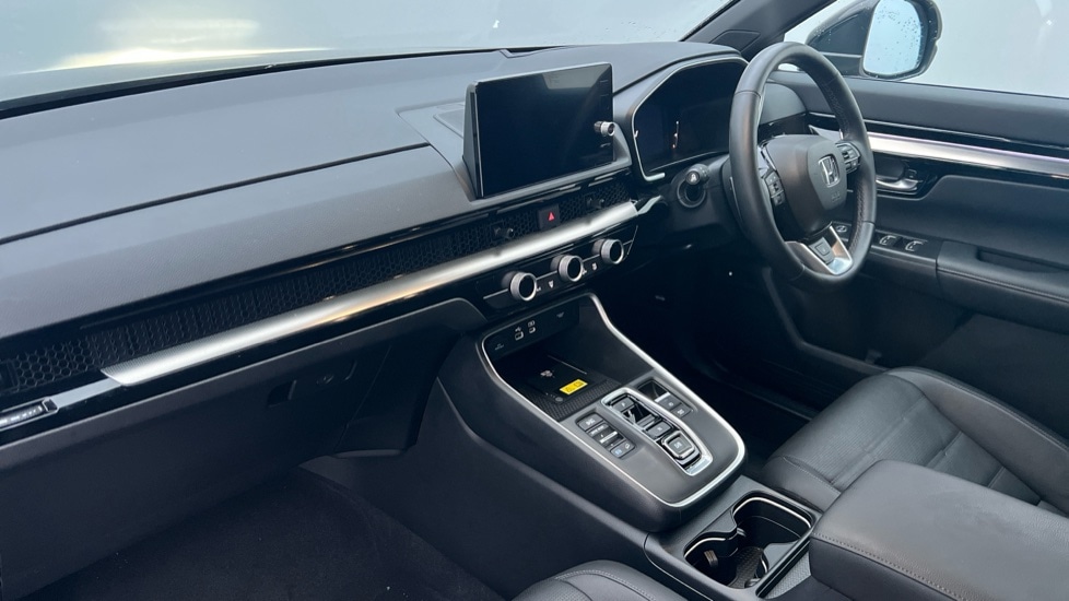 Used Honda CR-V 2024 for sale - 76544470: Photo 2