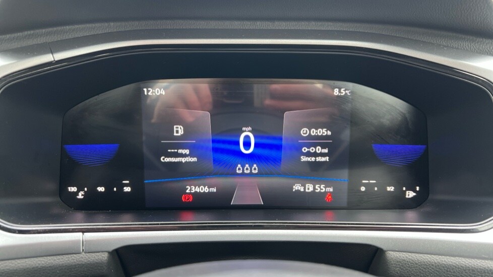 Used Volkswagen T-Roc 2023 for sale - 76501387: Photo 13