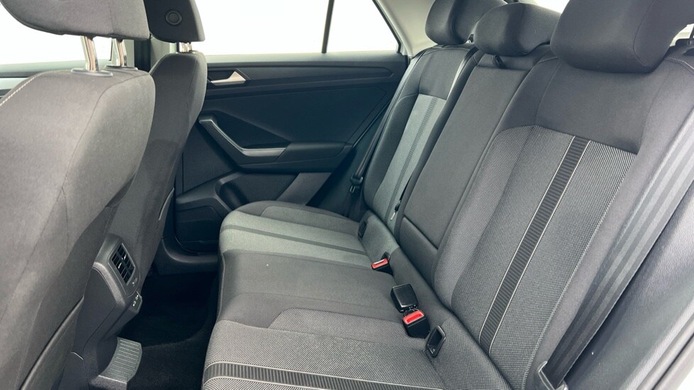 Used Volkswagen T-Roc 2023 for sale - 76501387: Photo 14