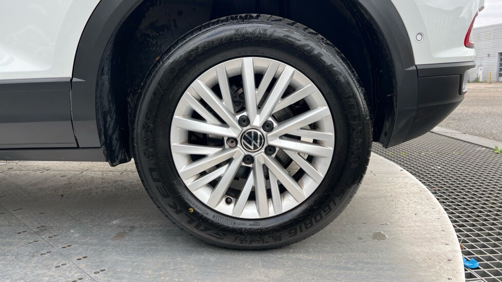 Used Volkswagen T-Roc 2023 for sale - 76501387: Photo 18