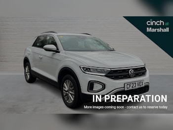 Used Volkswagen T-Roc 2023 for sale - 76501387: Photo