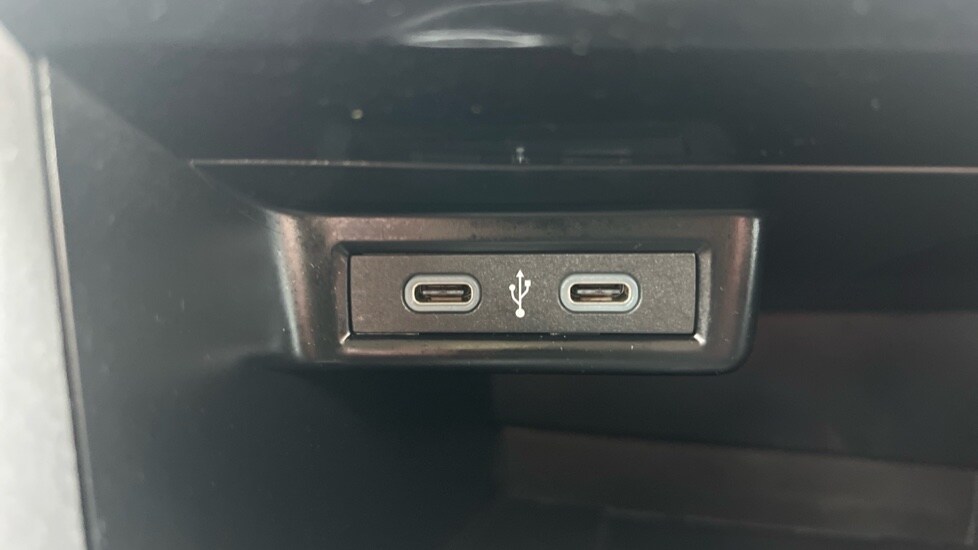 Used Volkswagen T-Roc 2023 for sale - 76501387: Photo 28