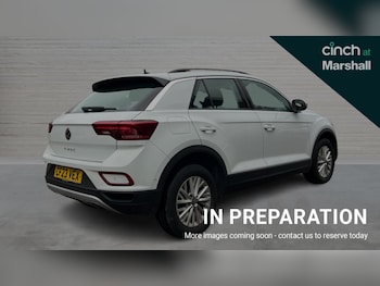 Used Volkswagen T-Roc 2023 for sale - 76501387: Photo