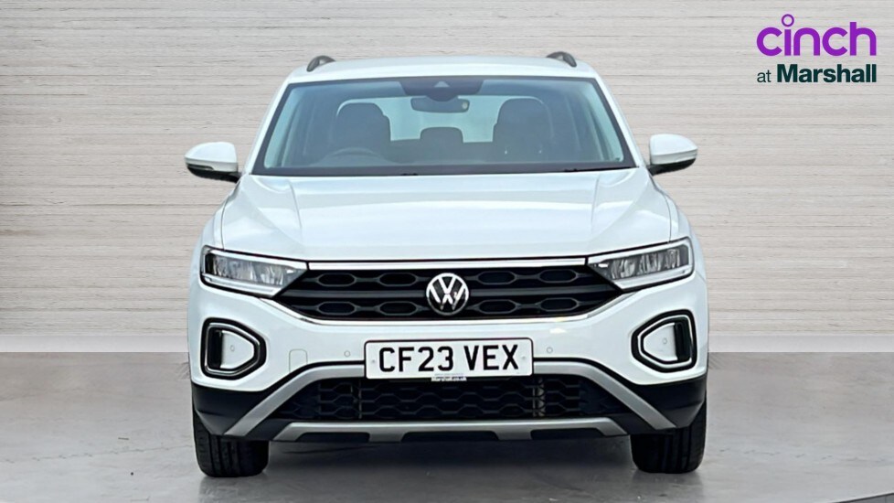 Used Volkswagen T-Roc 2023 for sale - 76501387: Photo 8