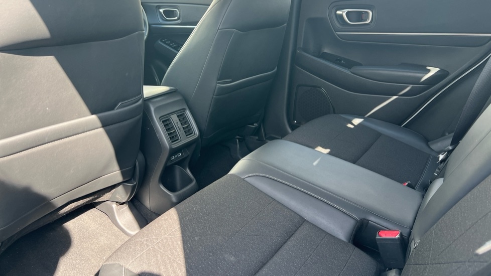Used Honda HR-V 2023 for sale - 76145825: Photo 8