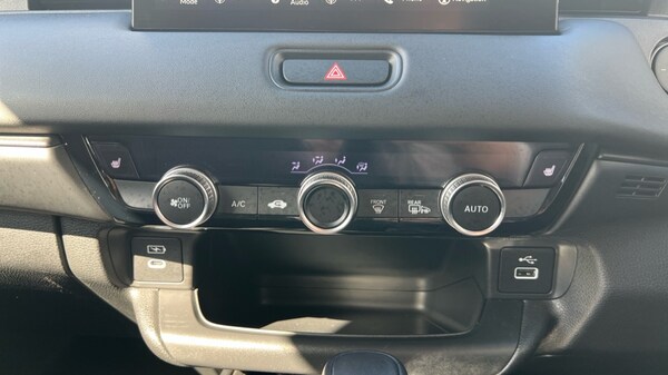 Used Honda HR-V 2024 for sale - 76272922: Photo 30