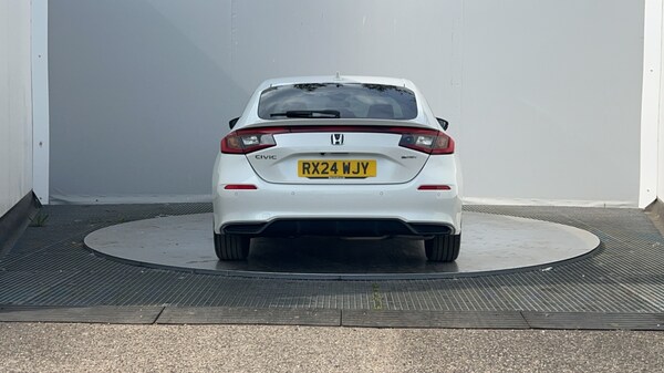 Used Honda Civic 2024 for sale - 75396553: Photo 4