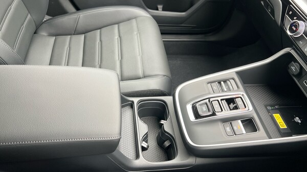 Used Honda CR-V 2025 for sale - 76146000: Photo 28