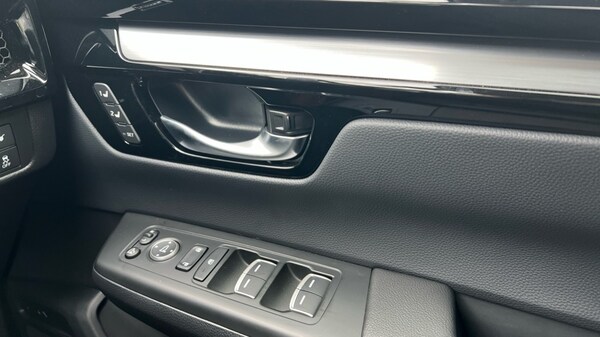 Used Honda CR-V 2025 for sale - 76146000: Photo 29