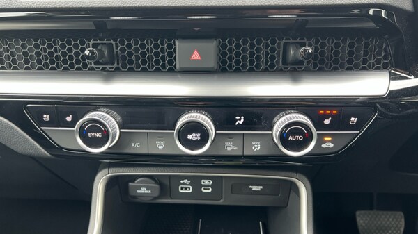 Used Honda CR-V 2025 for sale - 76146000: Photo 32