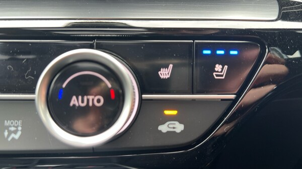 Used Honda CR-V 2025 for sale - 76146000: Photo 37
